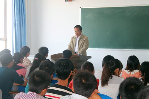 jinnian金年会新能源公司（酒泉）首批123名本科生入学