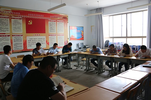 新能源公司召开“转变作风改善发展环境建设年”动员大会